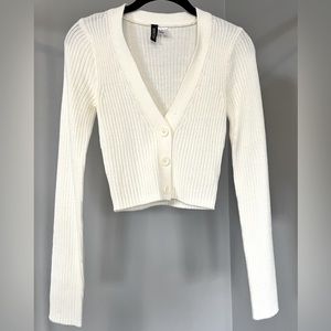 H&M Cropped Button Long Sleeve Knit Top XS